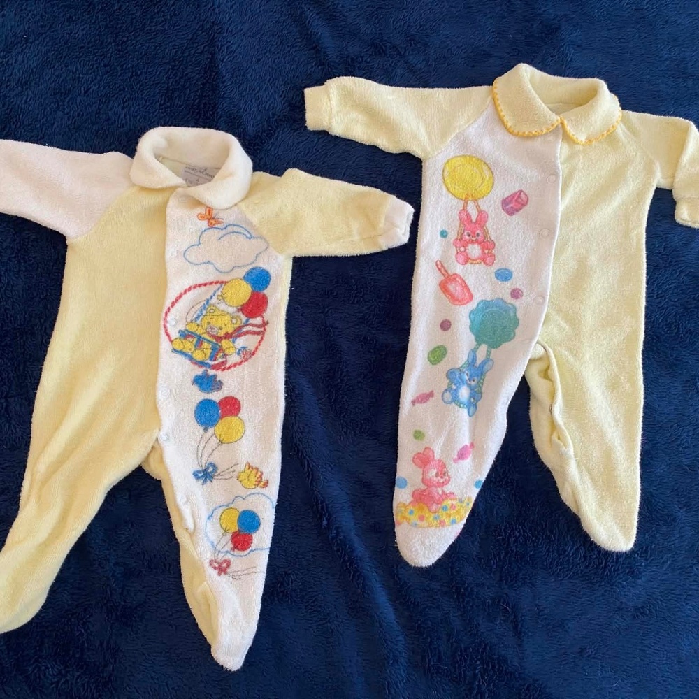 Rare Lot of 2 Vintage Baby Pyjamas 70s 80s  0 - 3 months Pyjamas tissu éponge
